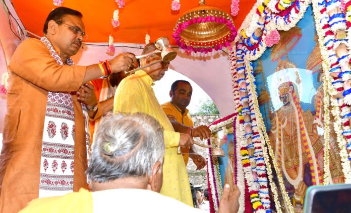 Govinddev ji's procession