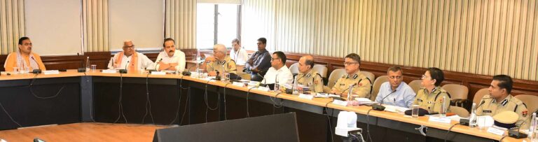 Crime News: अपराधी या तो अपराध छोड़ दें या प्रदेश —मुख्यमंत्री