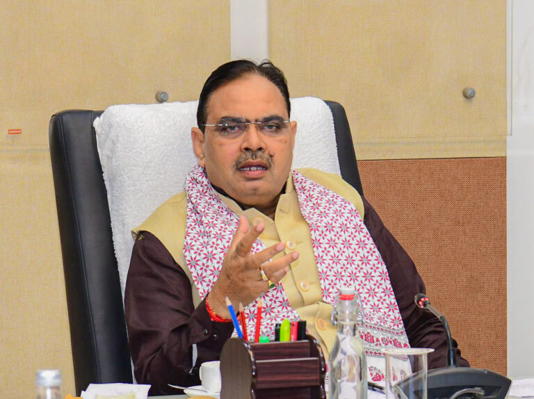 C M NEWS: राजस्थानी माटी की महक से खिंचे चले आएंगे देश-विदेश से प्रवासी -मुख्यमंत्री