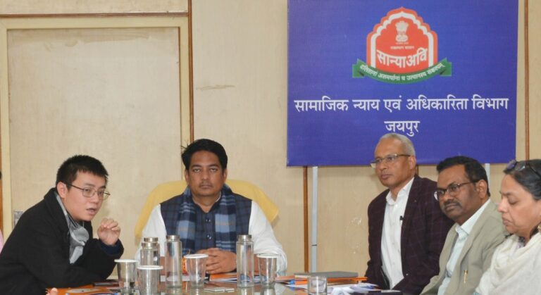 pecially Abled Person: जिला स्तर पर कैंप लगाकर बनाये जायेंगे विशेष योग्यजनों के यूडीआईडी कार्ड