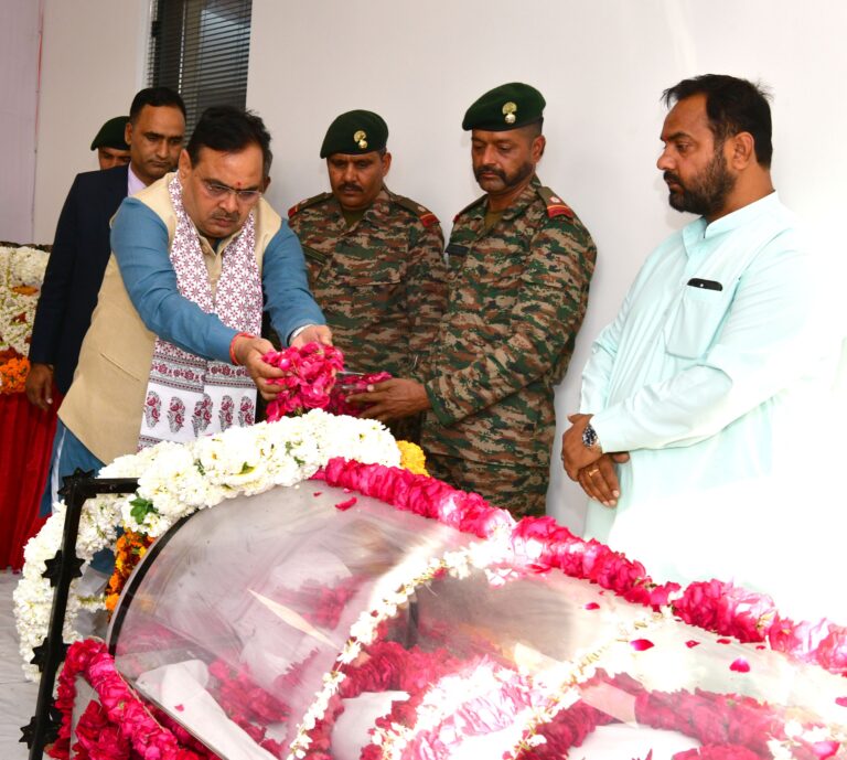 विधानसभा अध्‍यक्ष और मुख्यमंत्री ने कर्नल राठौड़ के निधन पर जताया शोक