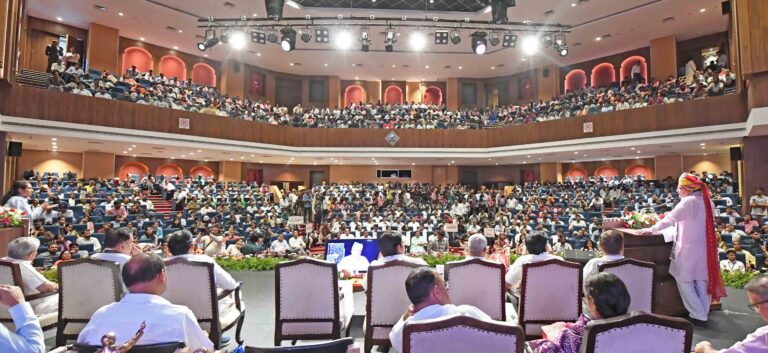 C M NEWS: बाबा साहब ने देश ही नहीं, दुनिया को दिखाई राह —मुख्यमंत्री