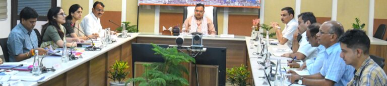 C M NEWS: रोडवेज बसों में होगा भोजन और सरस उत्पाद का नवाचार —मुख्यमंत्री