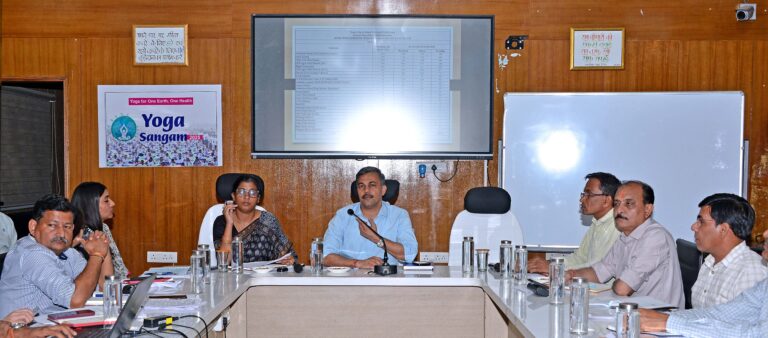 Jaipur News: निगम में अब एक भी पट्टा ऑफलाइन जारी नहीं होना चाहिए —शासन सचिव