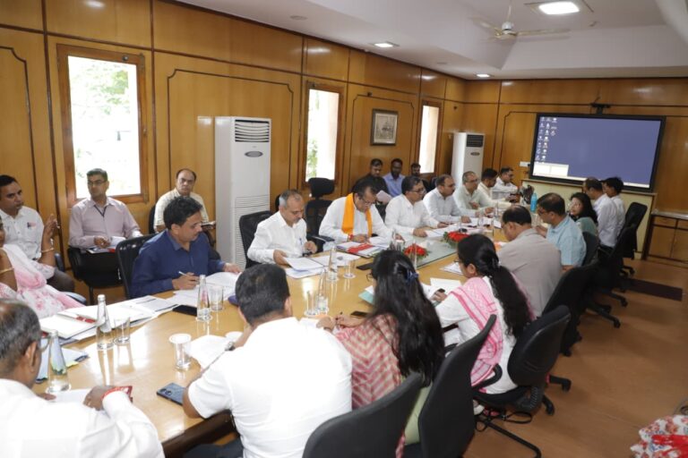 Rajasthan News: धार्मिक स्थलों पर सरकार बीओटी के तहत करेगी नई धर्मशालाओं का निर्माण