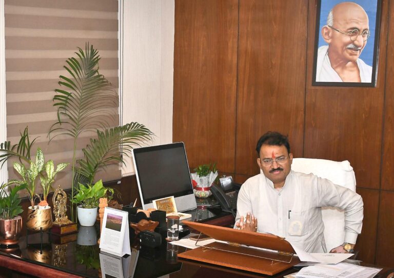 Roadways News: बस स्टैंडों पर यात्रियों को मिलेगी विस्तृत सुविधाएं —प्रेमचंद बैरवा