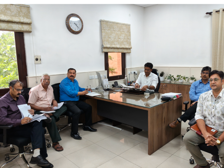 Mine News: मुख्यमंत्री का खनिज खोज व वैज्ञानिक खनन पर जोर —प्रमुख सचिव