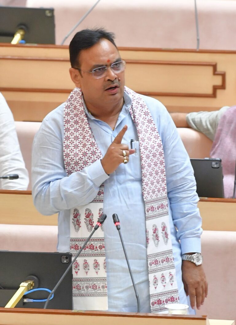 C M NEWS: प्रदेश की 8 करोड़ जनता की समस्याओं के समाधान के लिए है सदन -मुख्यमंत्री