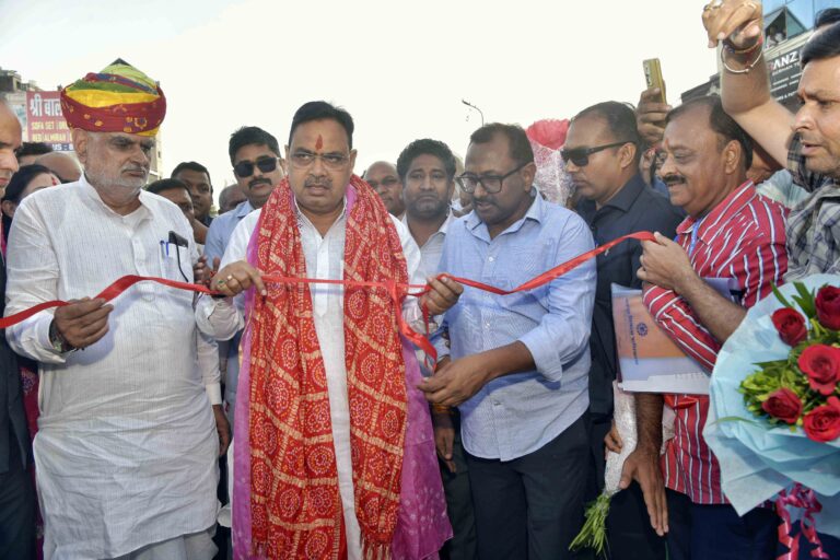 C M NEWS: मुख्यमंत्री ने महारानी फार्म-मानसरोवर लिंक ब्रिज का किया लोकार्पण