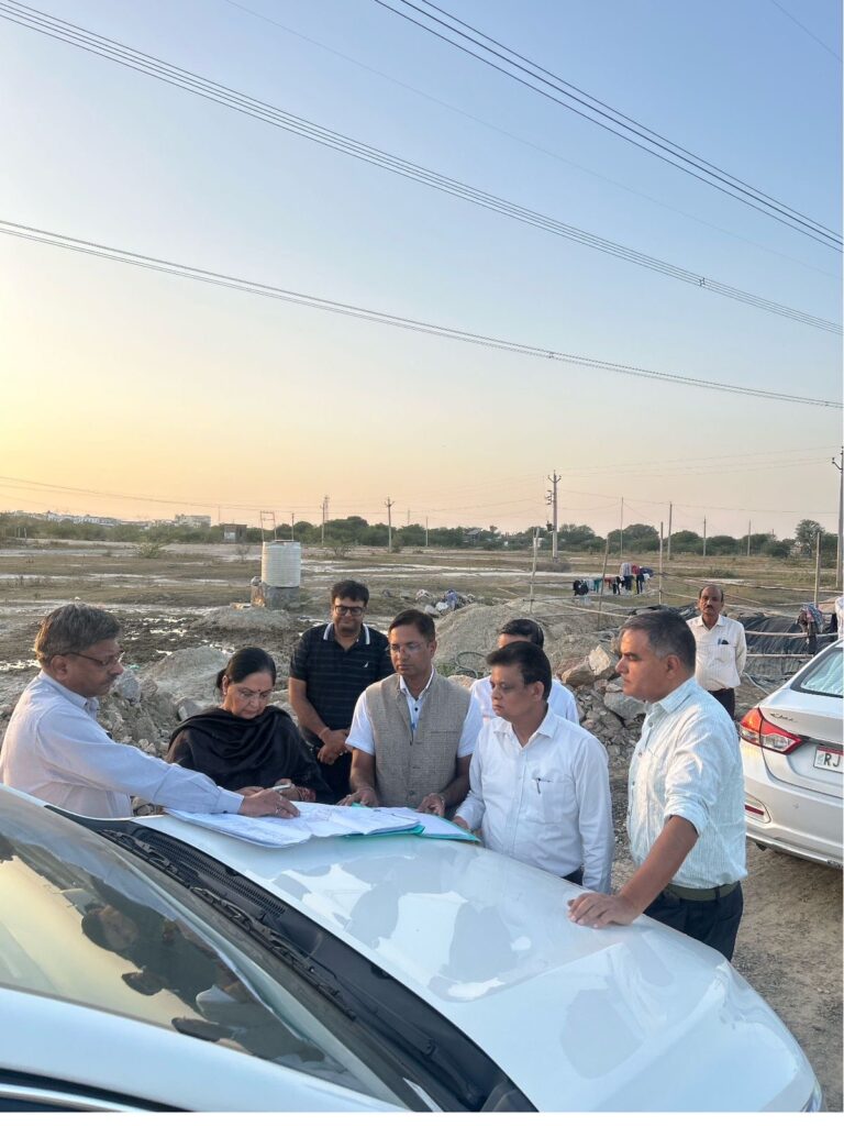 RHB NEWS: आवासीय योजनाओं में निर्माण की गुणवत्ता का आवासन आयुक्त ने किया औचक निरीक्षण