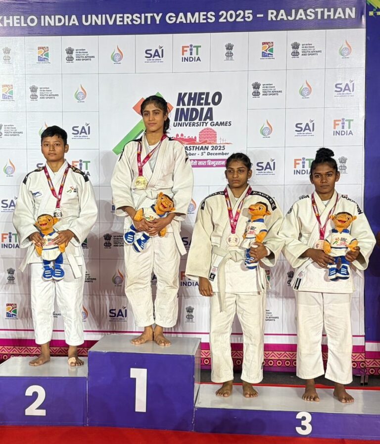H C News: खेलो इंडिया यूनिवर्सिटी गेम्स —में गंगा थापा ने 48 किलोग्राम भार वर्ग में जीता सिल्वर मेडल