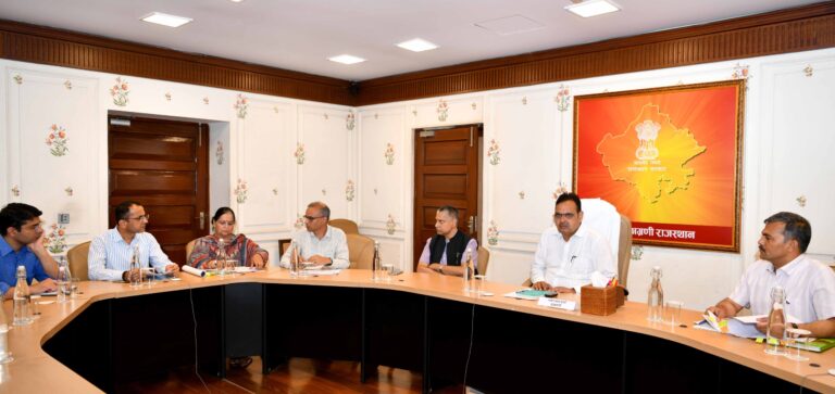 C M NEWS: गांव से लेकर शहर तक का समग्र एवं योजनाबद्ध विकास हो सुनिश्चित- मुख्यमंत्री 